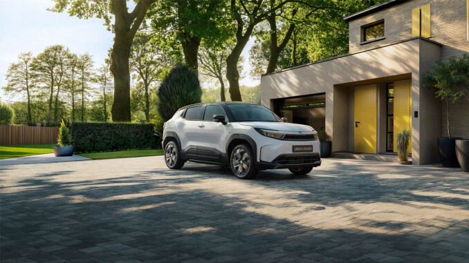 Toyota Urbancruiser 128kW Excel 61kWh 5dr Auto Electric Estate - Image 8